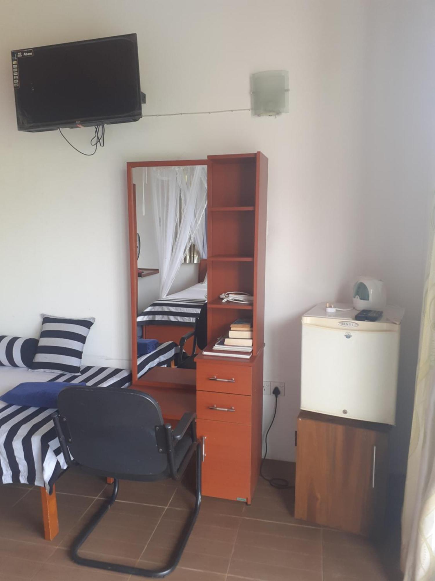 Bed and Breakfast Ella Floating View Екстер'єр фото