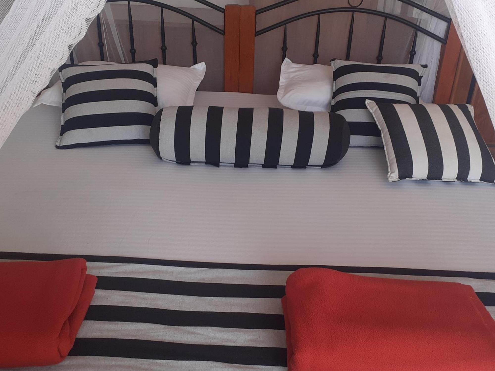 Bed and Breakfast Ella Floating View Екстер'єр фото