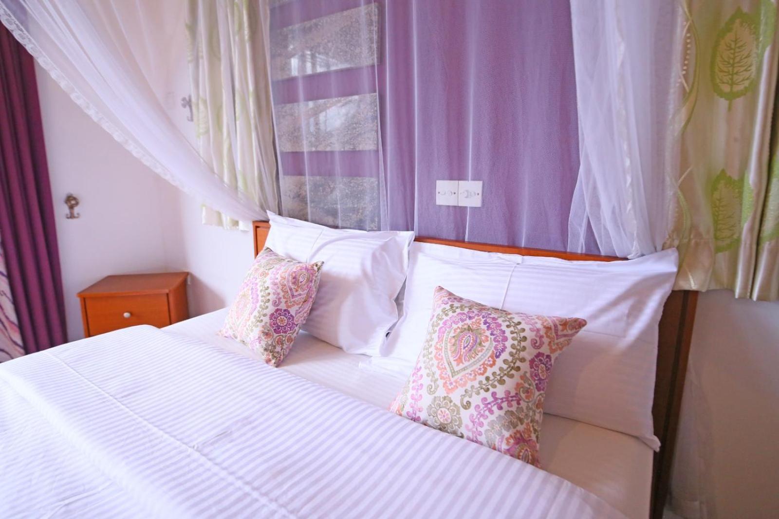 Bed and Breakfast Ella Floating View Екстер'єр фото